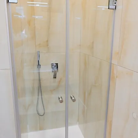 Luxury 2 بيت ضيافة نابولي